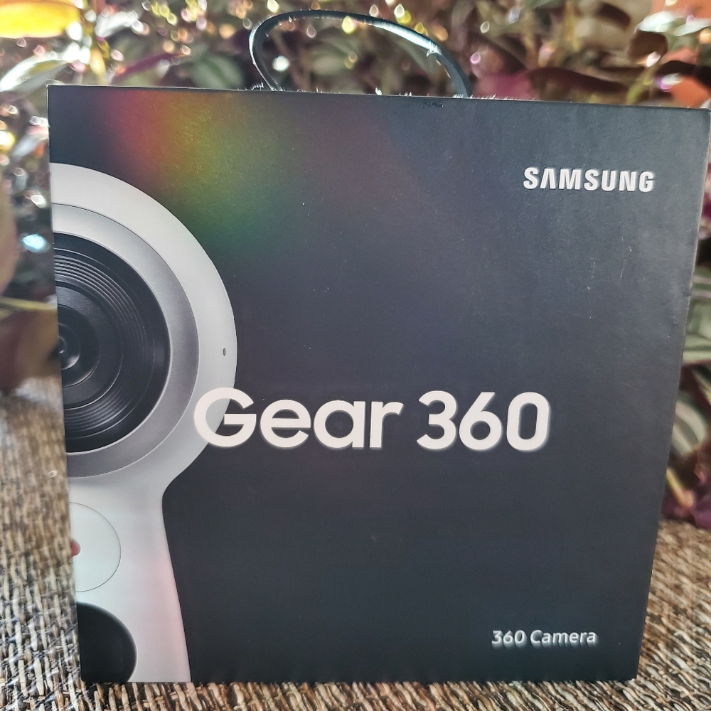 Samsung Gear 360 Camera